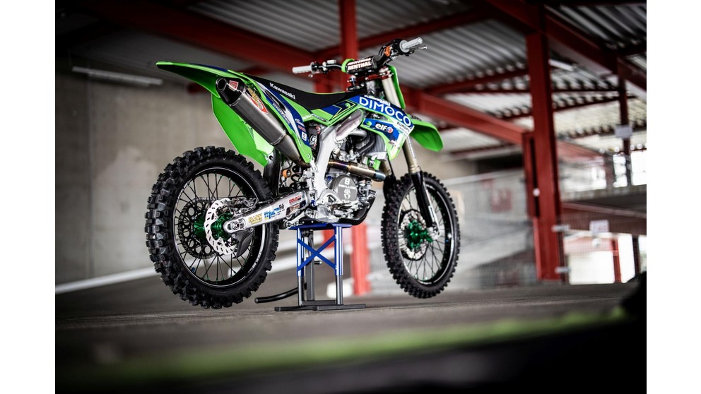 Kawasaki KX450F - Imagen 20