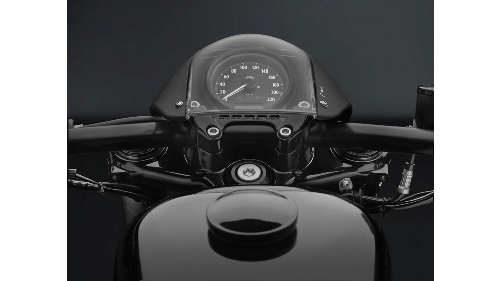 Harley-Davidson Sportster XL 1200X Forty-Eight - Obrázok 13