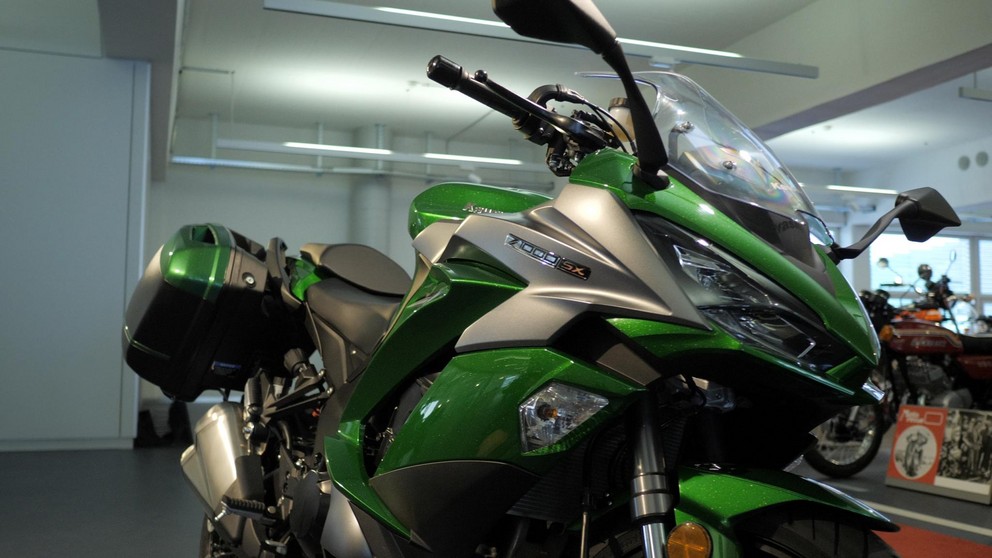 Kawasaki Z1000SX - Image 24