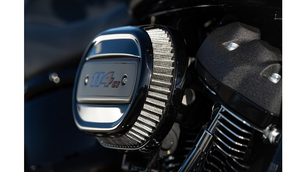 Harley-Davidson Low Rider S FXLRS - Imagen 19