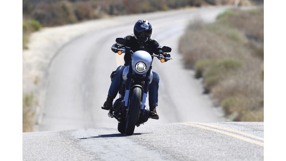 Harley-Davidson Low Rider S FXLRS - Slika 9