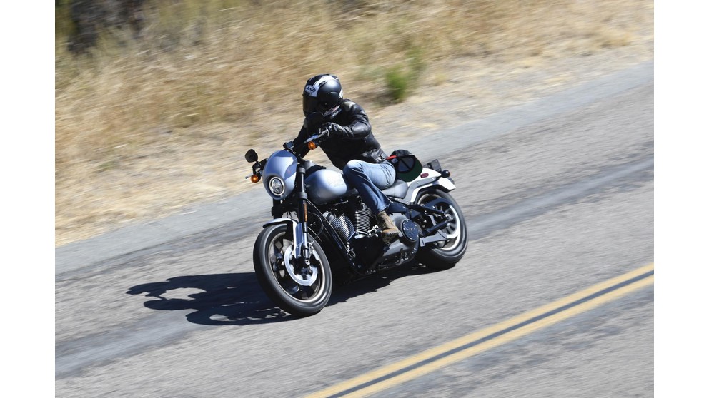 Harley-Davidson Low Rider S FXLRS - Imagem 8