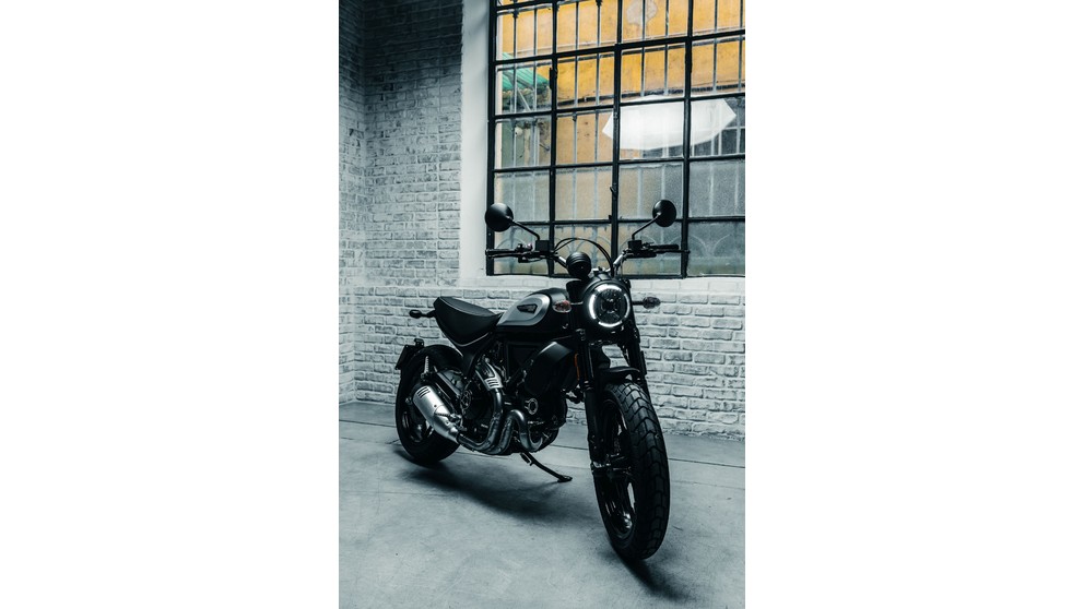 Ducati Scrambler Cafe Racer - Imagem 10