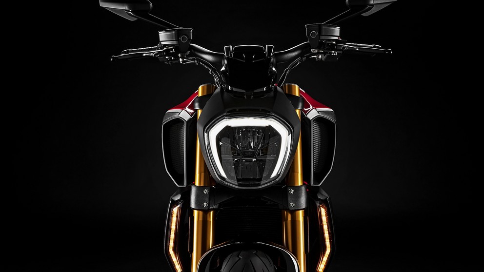 Ducati Scrambler Icon Dark - Obrázok 19