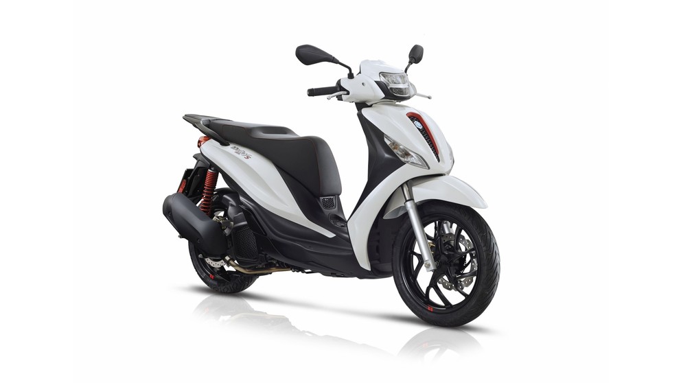 Piaggio Medley 150 - Bild 21