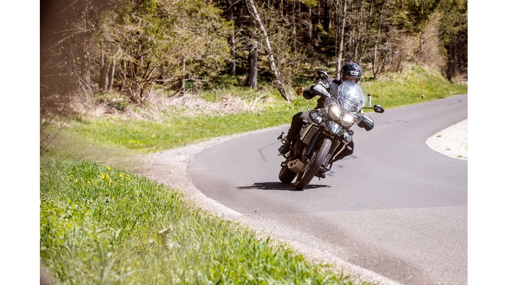 Triumph Tiger 800 XCA - Obrázek 22