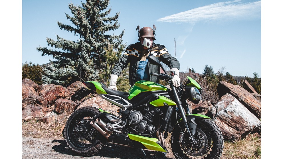 Triumph Speed Triple R - Slika 23