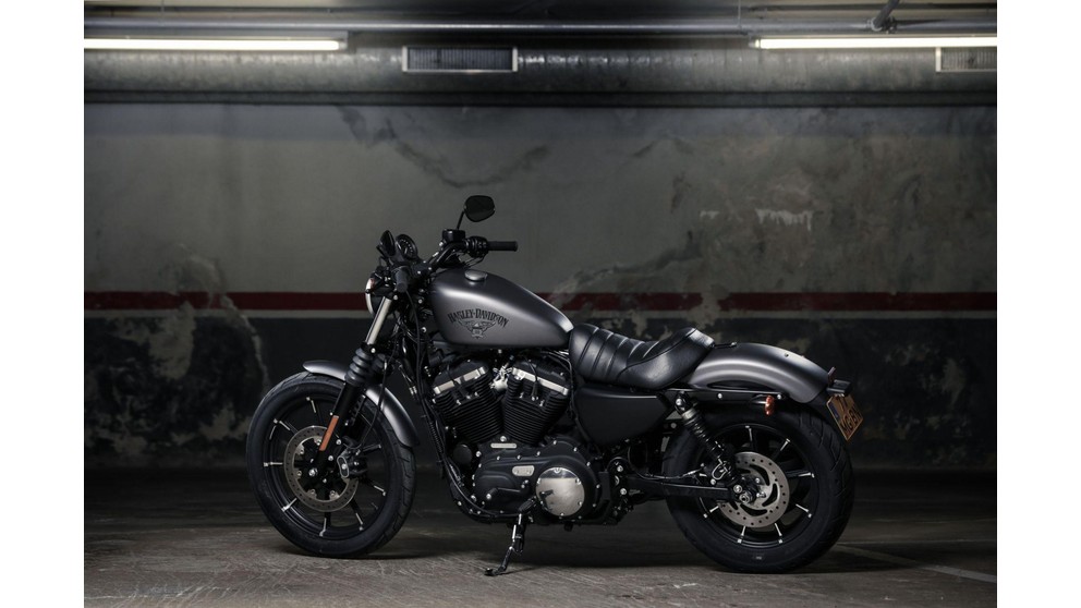 Harley-Davidson Sportster XL 883 N Iron - Kép 22