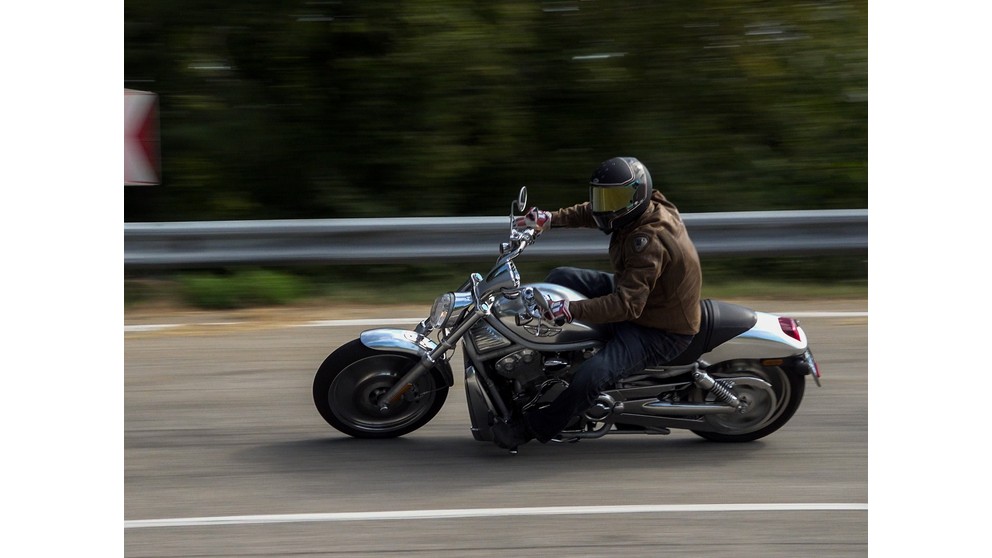 Harley-Davidson Softail Fat Boy FLSTF - Bild 13