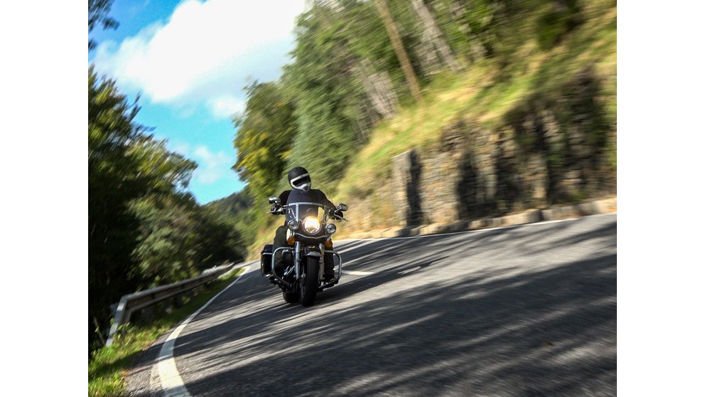 Harley-Davidson V-Rod VRSCA - Imagem 24