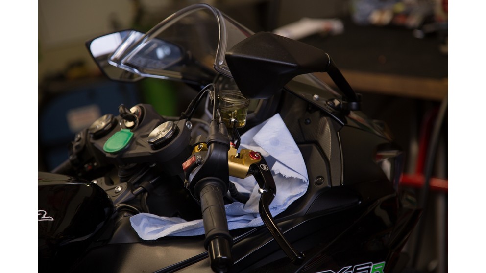 Kawasaki Ninja ZX-6R 636 - Image 22