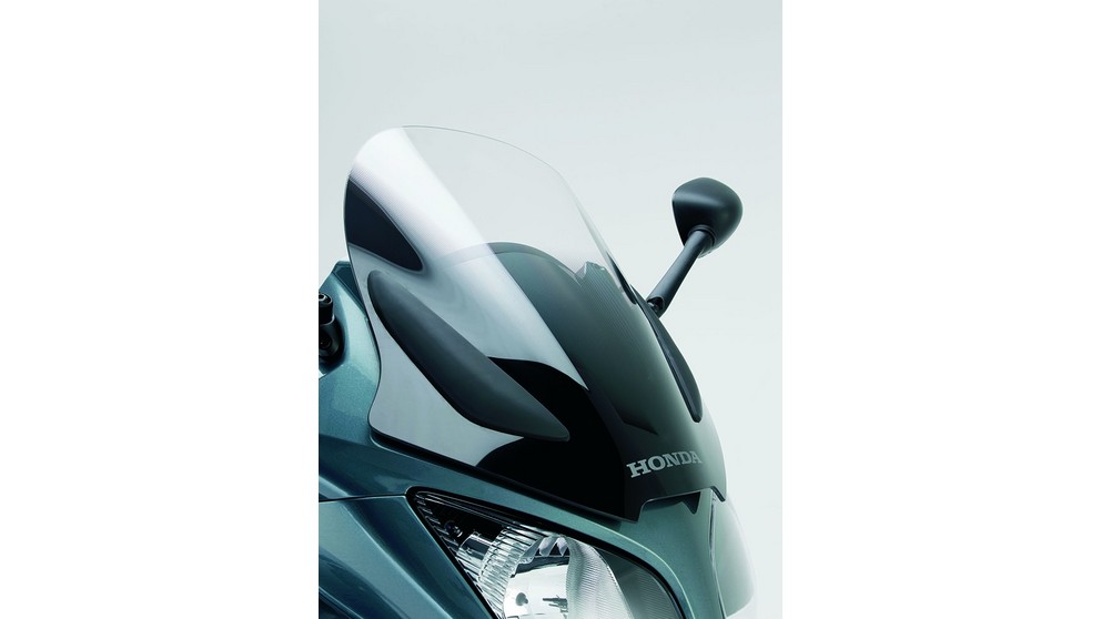 Honda CBF 1000 - Imagem 19