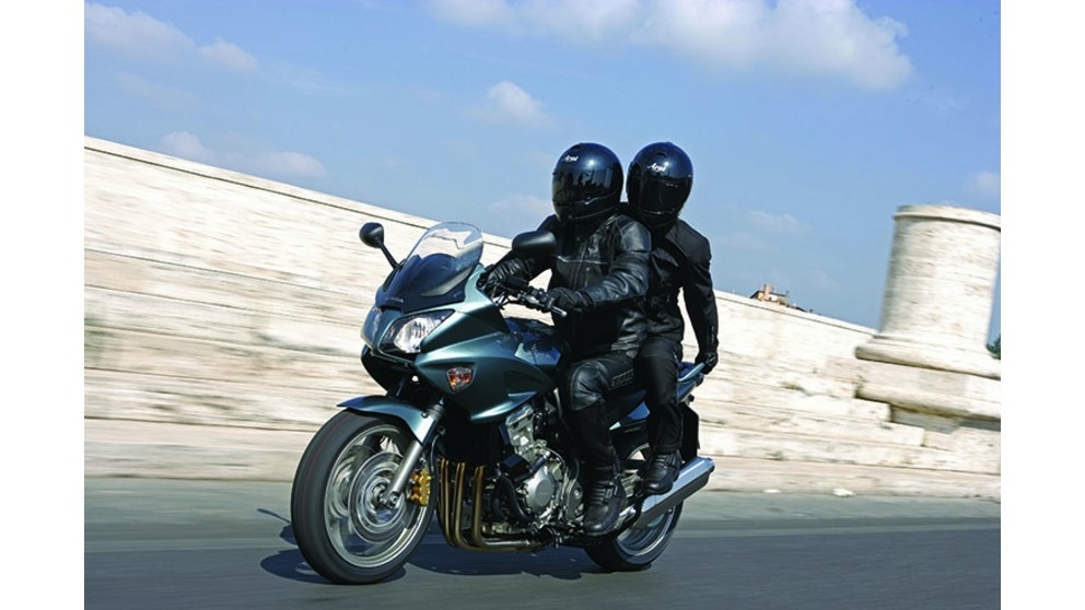 Honda CBF 1000 - Imagem 20