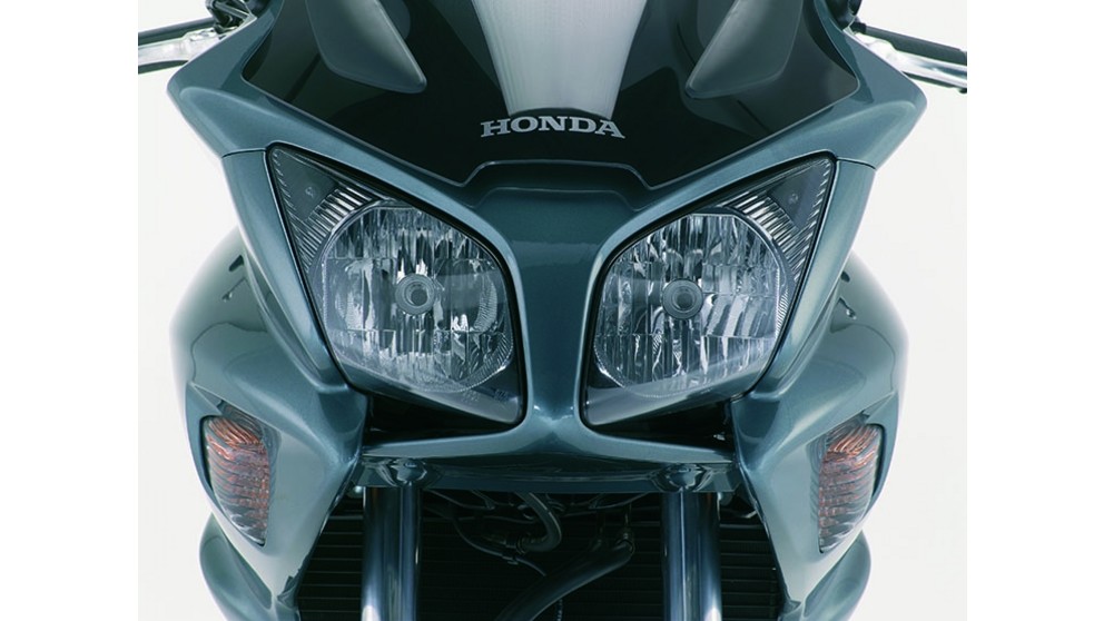 Honda CBF 1000 - Image 24