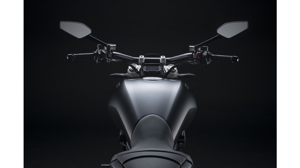 Ducati XDiavel - Imagem 23