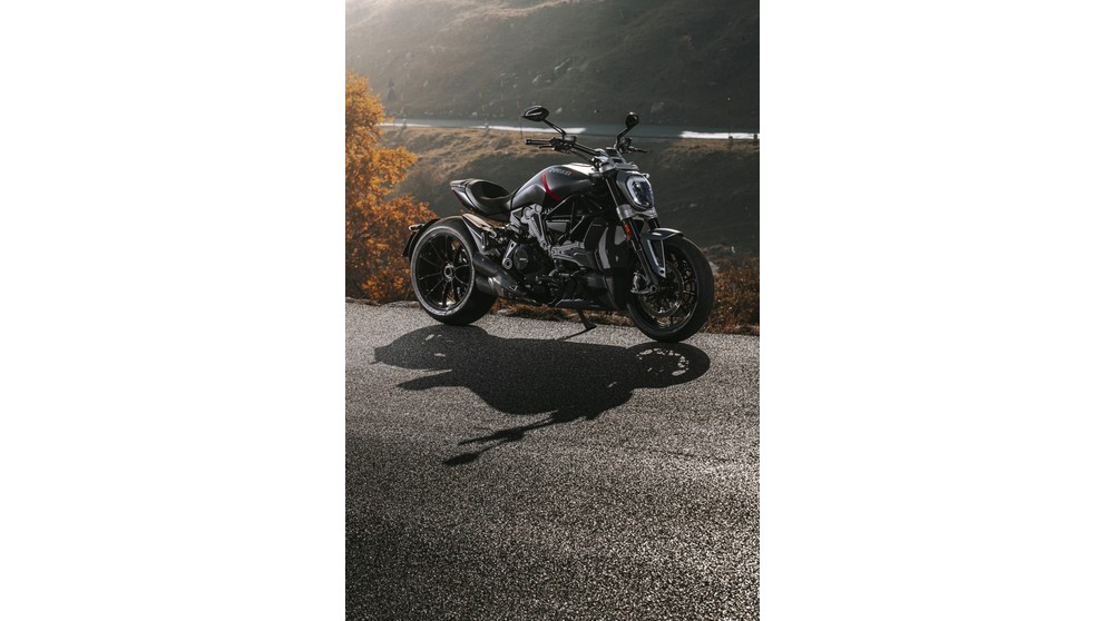 Ducati Scrambler 1100 Dark PRO - Obraz 14