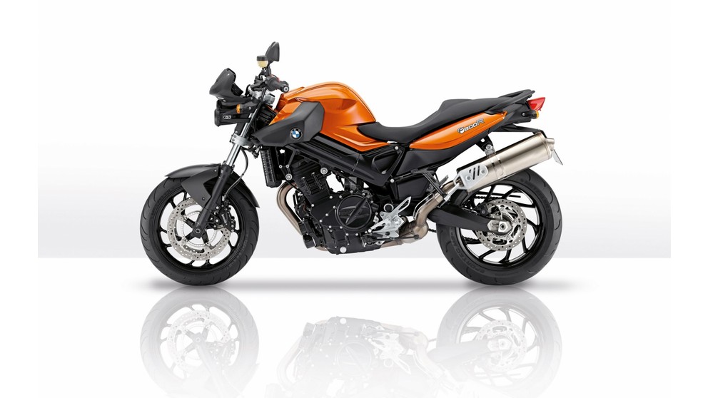 BMW F 800 R - Imagem 12