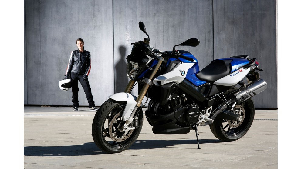 BMW F 800 R - Imagem 22