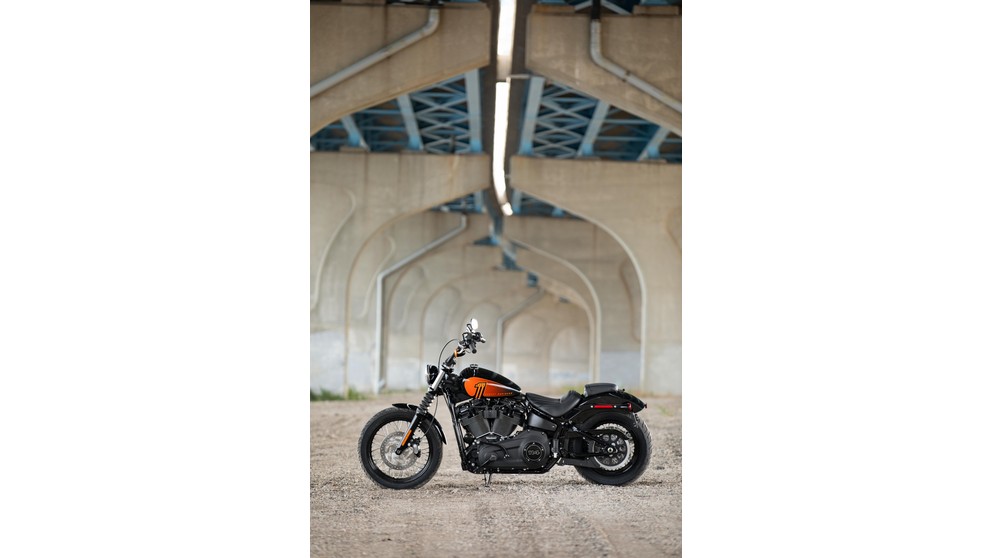 Harley-Davidson CVO Road Glide FLTRSE - Imagem 21