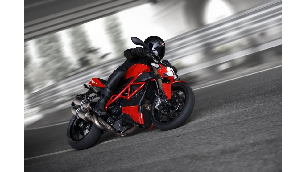 Ducati Streetfighter 848 - Imagem 8