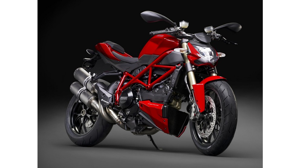 Ducati Streetfighter 848 - Resim 11