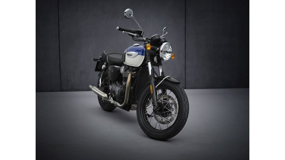 Triumph Street Twin - Imagem 23