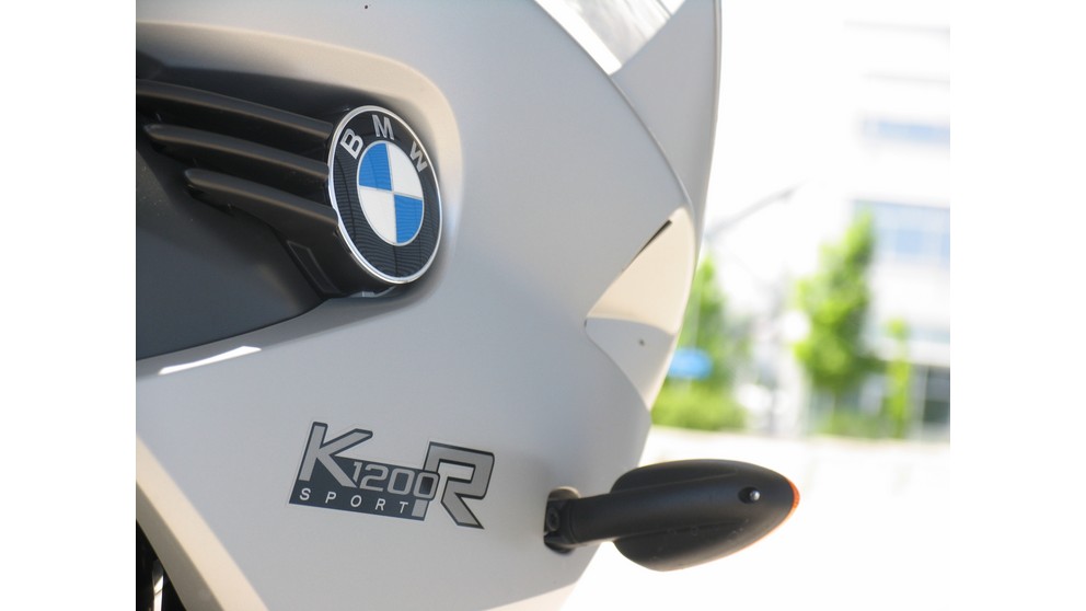 BMW K 1200 R - Slika 15