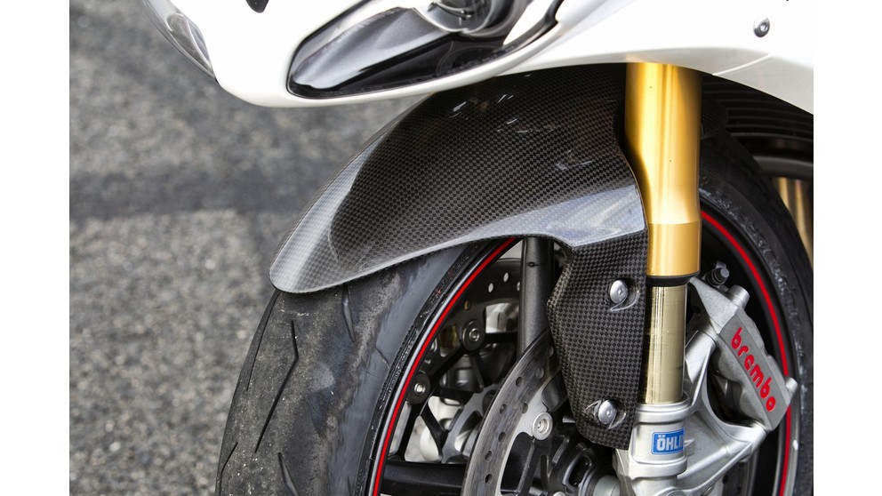 Triumph Daytona 675 R - Imagen 23