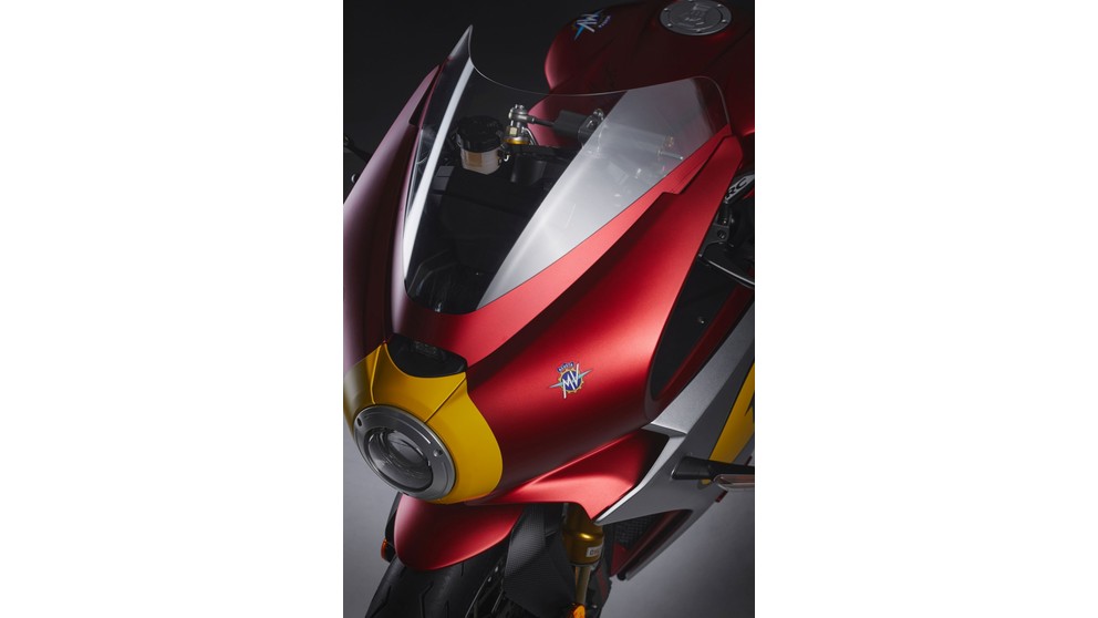 MV Agusta Superveloce 800 - Bild 14