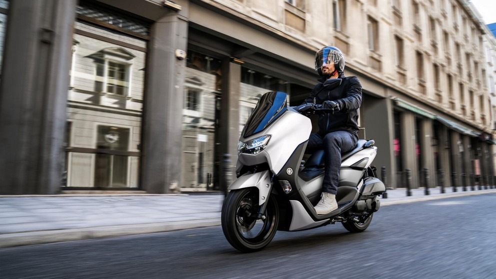 Yamaha NMAX 155 - Image 23