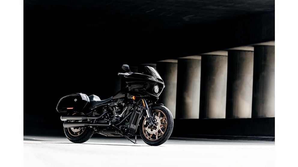 Harley-Davidson Softail Low Rider S FXLRS - Imagem 16