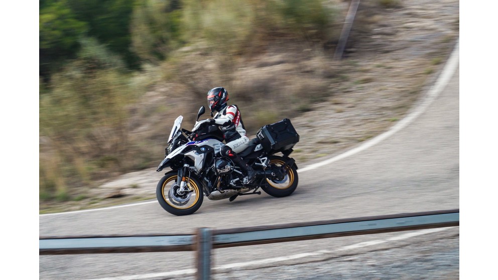 BMW R 1200 GS Adventure - Imagen 16