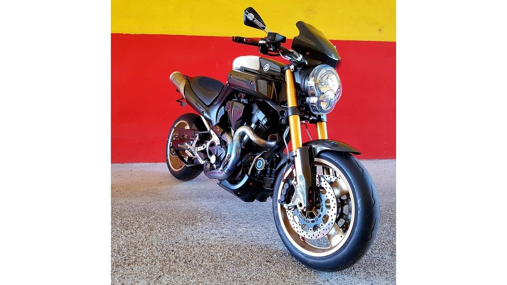 Yamaha MT-01 - Bild 15