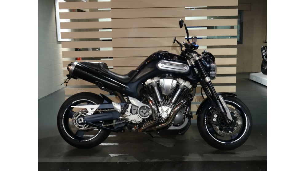 Yamaha MT-01 - Obrázek 22