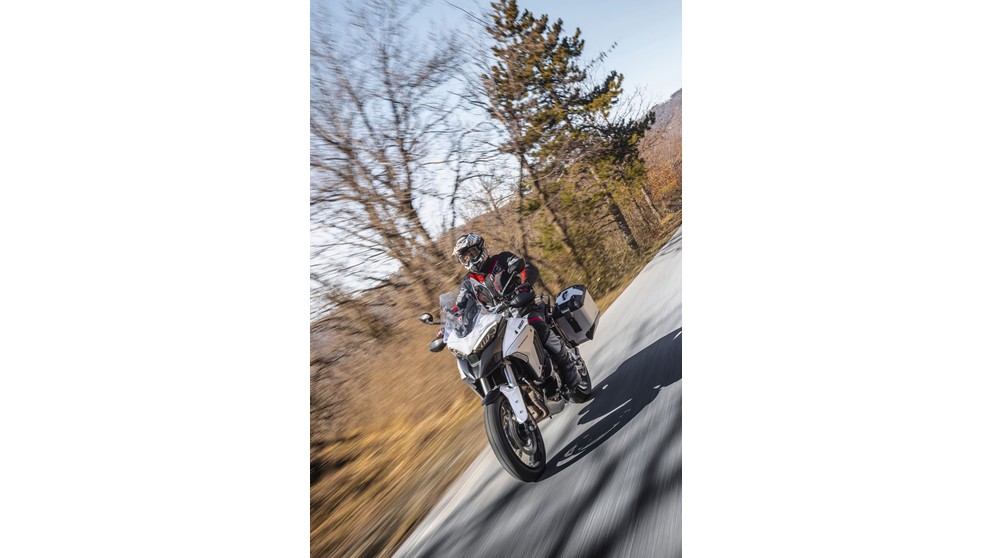 Ducati Multistrada V4 S Sport - Imagen 18