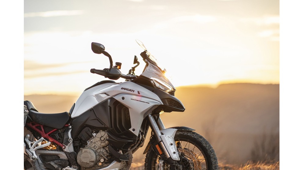 Ducati Multistrada V4 S Sport - Imagem 24