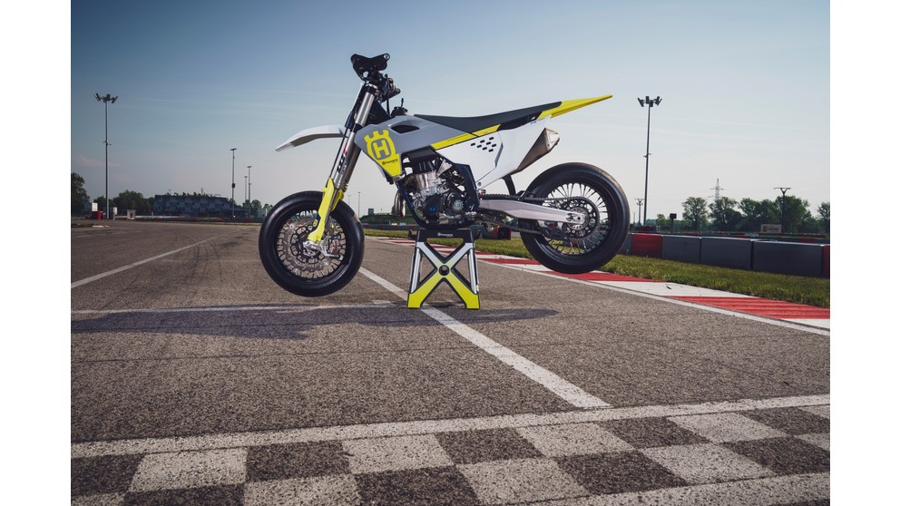 Husqvarna FS 450 - Imagem 16