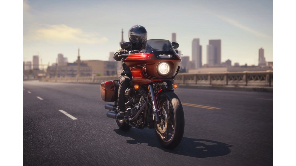 Harley-Davidson Softail Low Rider ST - Immagine 16