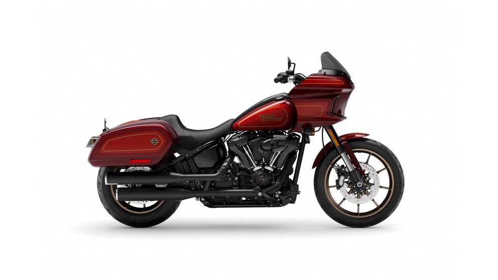 Harley-Davidson Softail Low Rider ST - Obrázok 23