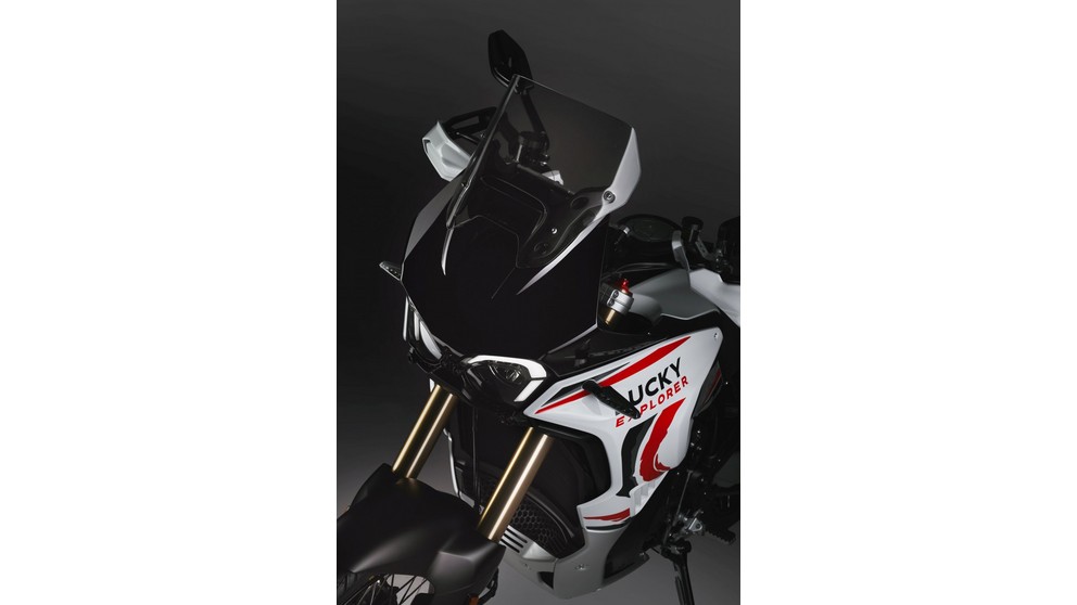 MV Agusta Lucky Explorer 9.5 - Immagine 24