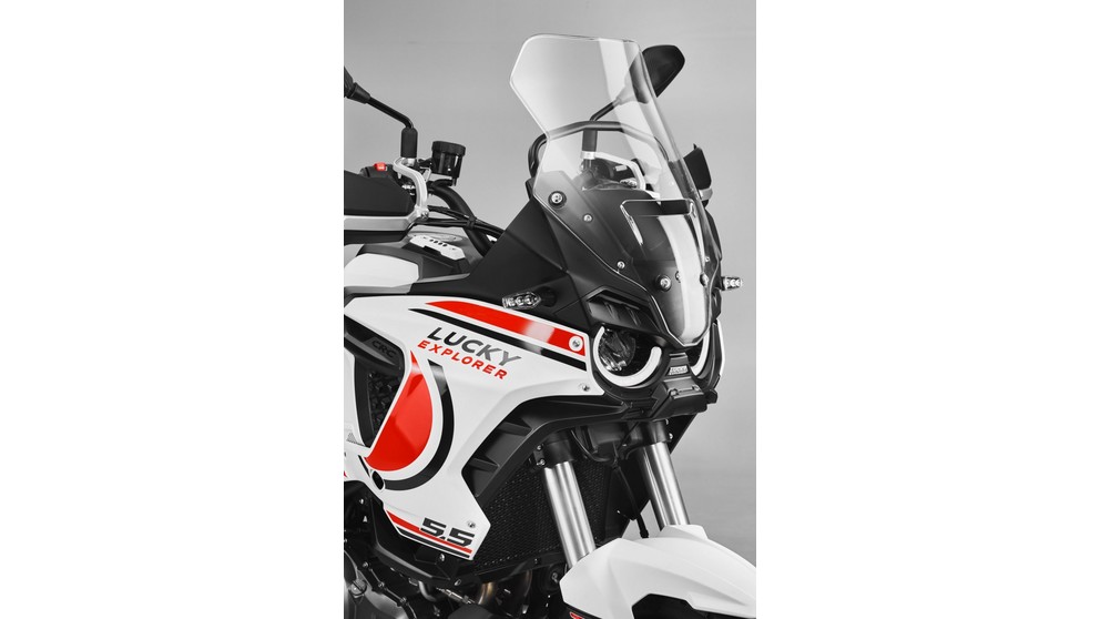 MV Agusta Lucky Explorer 5.5 - Immagine 22