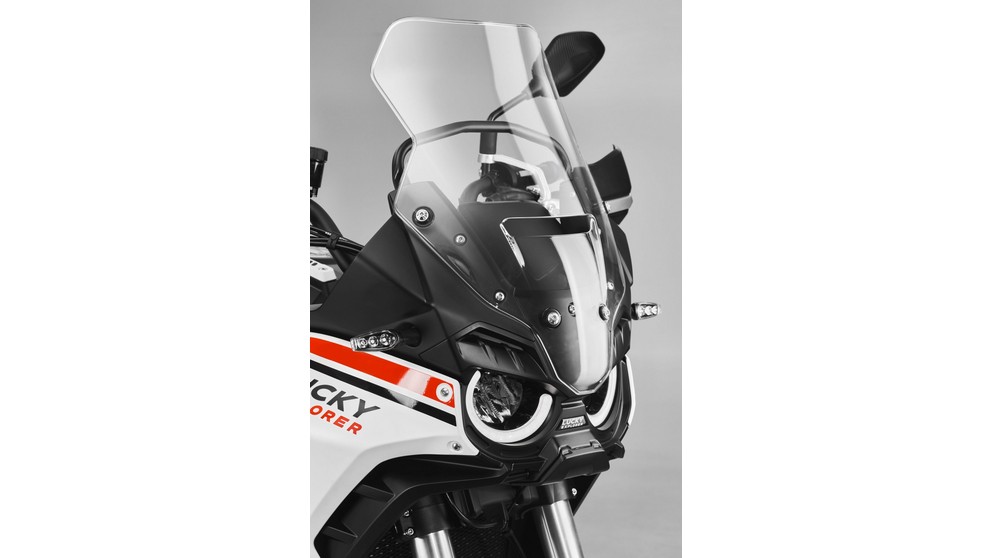 MV Agusta Lucky Explorer 5.5 - Image 23