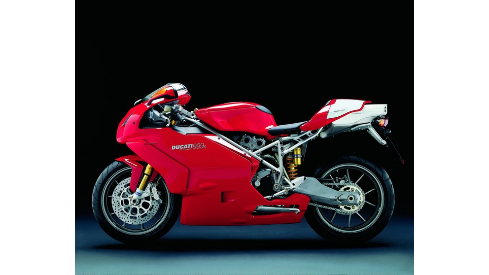 Ducati 999 - Obraz 12