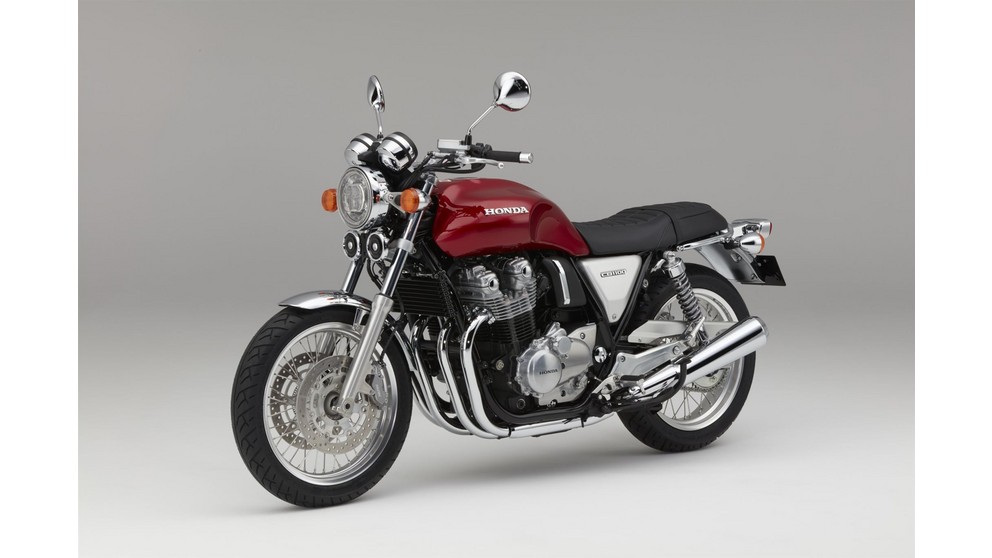 Honda CB1100 EX - Kép 22