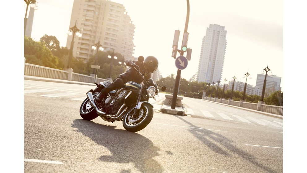 Honda CB1100 EX - Imagen 23