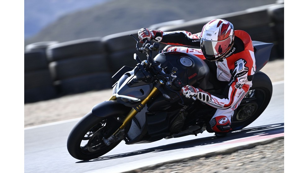 Ducati Streetfighter V4 - Obrázek 16