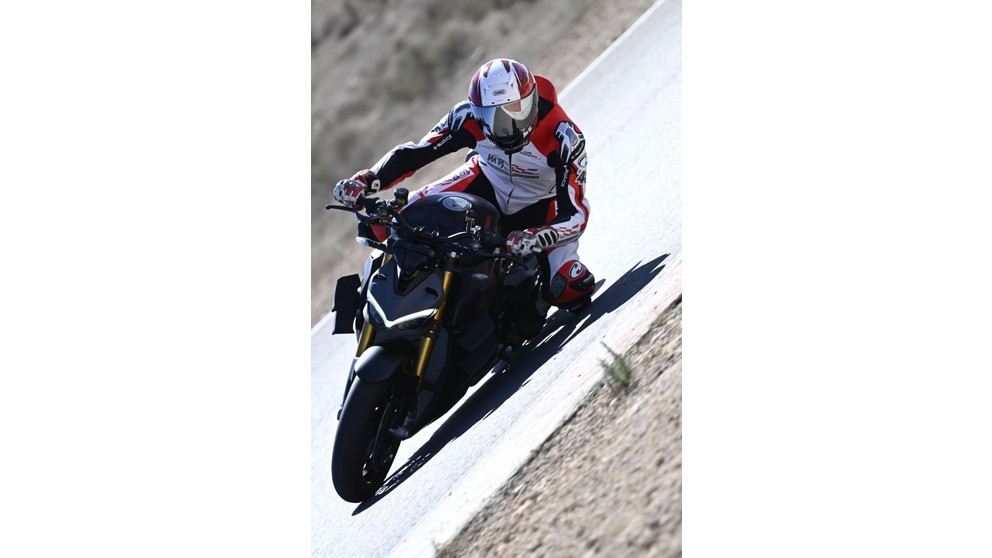 Ducati Streetfighter V4 - Obrázek 22