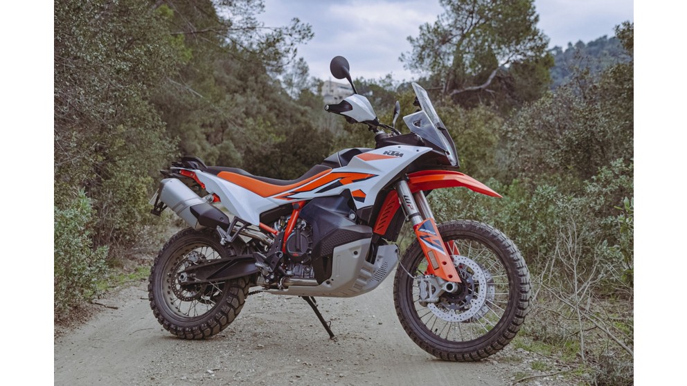 KTM 890 Adventure R - Bild 18