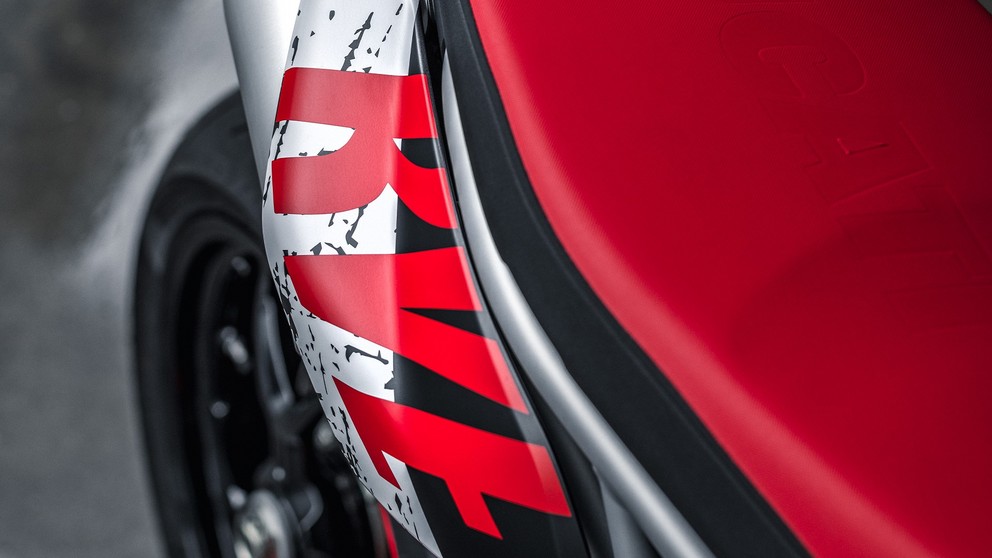 Ducati Hypermotard 950 RVE - Bild 13