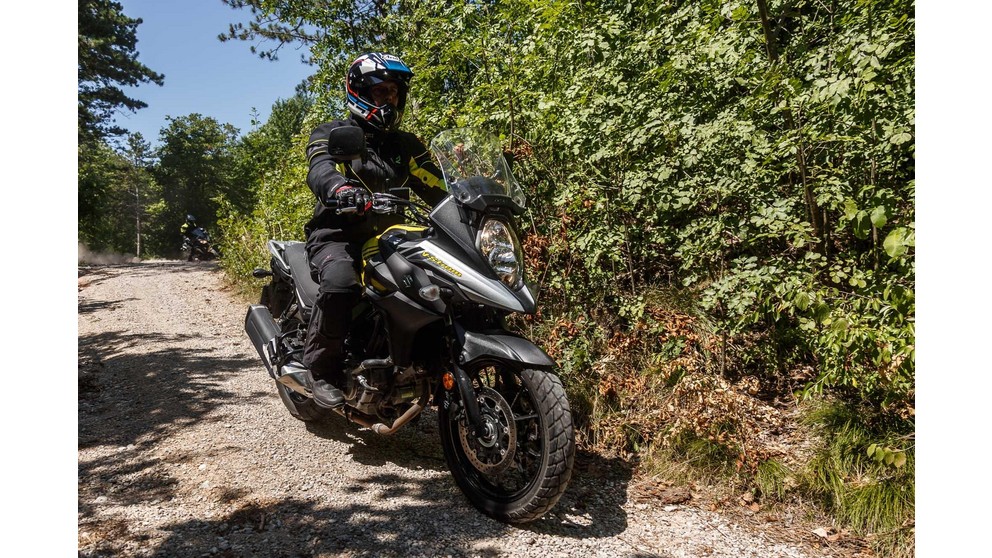 Suzuki V-Strom 1000 - Image 23